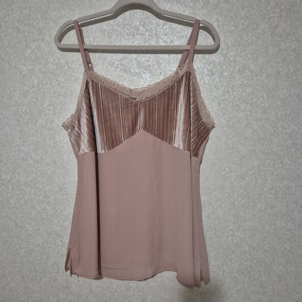 Torrid Blush Pink Camisole with Lace and Pleats...size:1